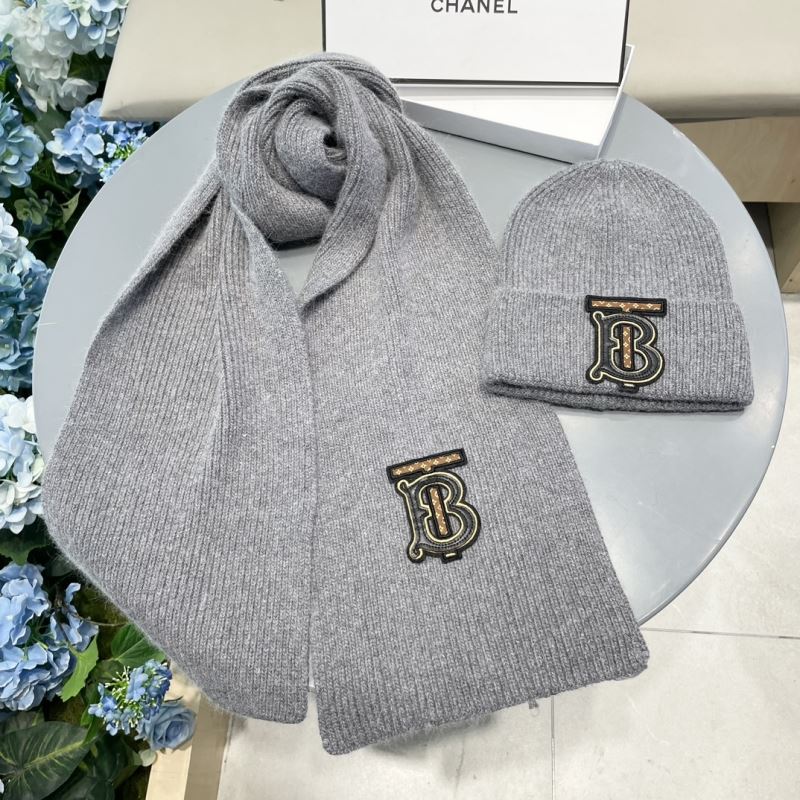 Burberry Caps Scarfs